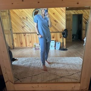 Women’s Figs Jogger Scrubs